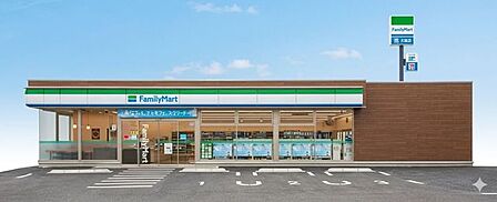 ファミリーマート 柳瀬川駅前店 530m