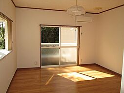 居間