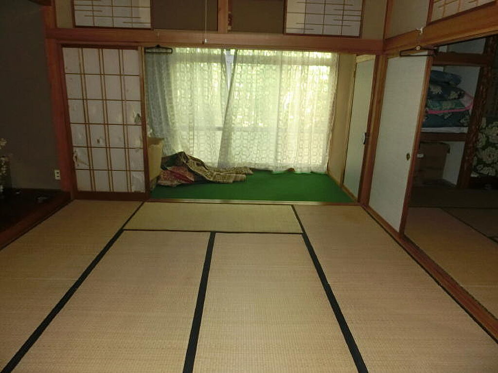 detached 新潟県佐渡市加茂歌代