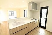 【建築プラン例…キッチン】【建築面積…87.77m2】【建築価格…1650万】