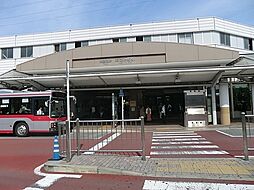 [周辺] 東急田園都市線あざみ野駅まで266m、東急田園都市線の中間地点、横浜市営地下鉄ブルーラインの発着点、都心や横浜へもアクセス良好