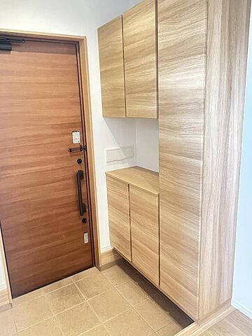 玄関 福井市西方2丁目