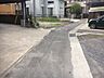 外観：前面道路含む現地写真