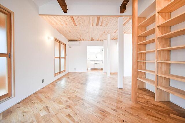 リビング/ダイニング 青梅市住江町