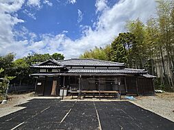物件画像 敷地広すぎ囲炉裏と長屋門がある古民家