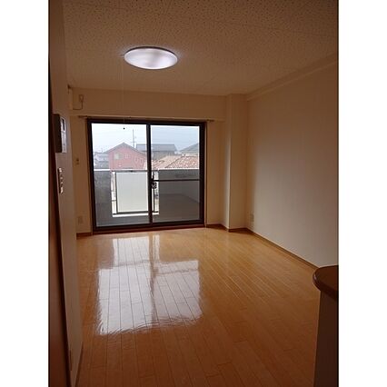 アルエット_内装_9