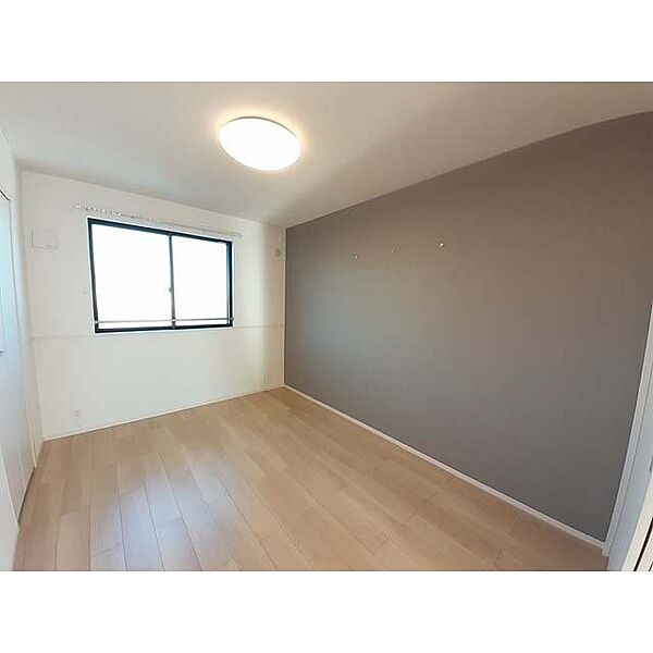 apartment 茨城県かすみがうら市稲吉5丁目
稲吉の賃貸情報を見る
物件地図