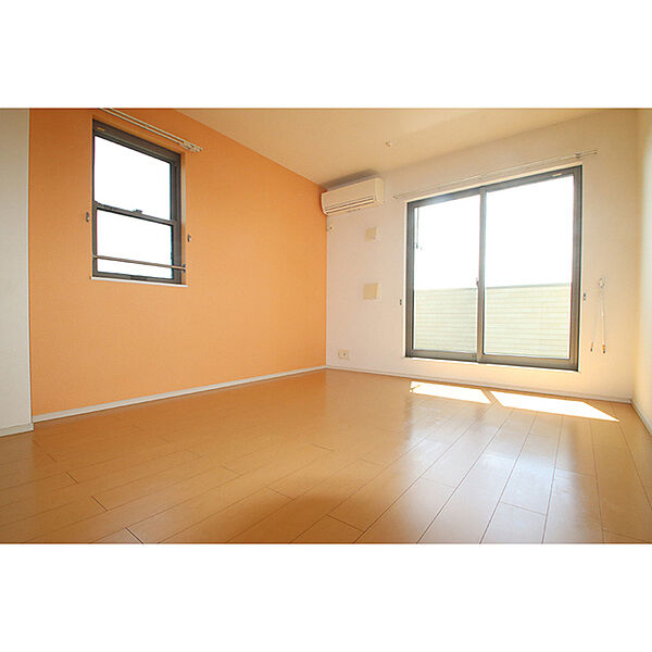 apartment 茨城県かすみがうら市下稲吉
地図を見る