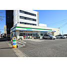 ファミリーマート土浦駅東店