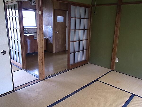 commercial 茨城県かすみがうら市宍倉

地図を見る