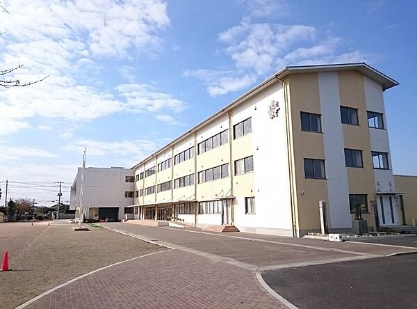 detached 茨城県かすみがうら市上稲吉

地図を見る