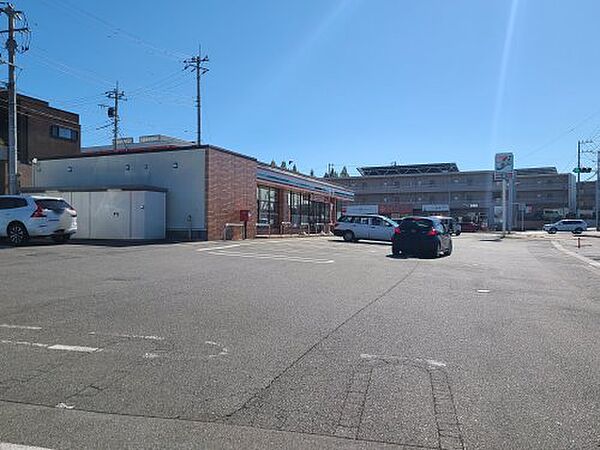 detached 茨城県つくば市学園南1丁目5 5

地図を見る