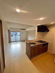 トレス天満B 2階1LDKのリビング/ダイニング