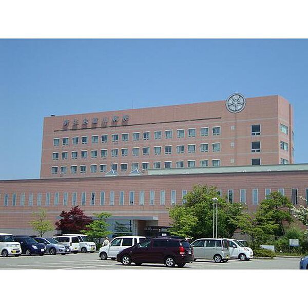 画像18:病院「済生会富山病院まで3200ｍ」済生会富山病院