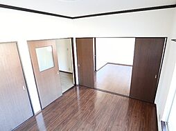 居間