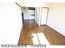 居間