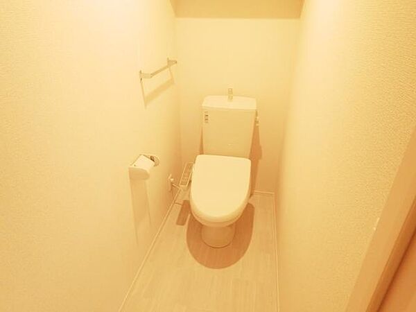 画像16:トイレ
