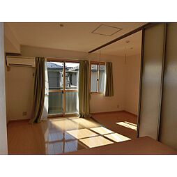 居間