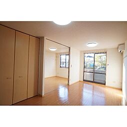 シャルマン A102 1階1LDKのリビング/ダイニング