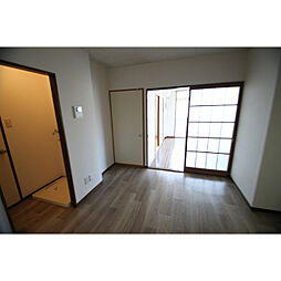 つくばエクスプレス みどりの駅 バス12分 観音台1丁目東下車 徒歩3分の賃貸アパート 1階2DKのリビング/ダイニング