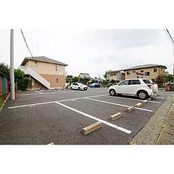 リヴィエール駐車場