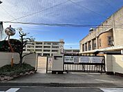 北豊島小学校 413m