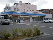 ローソン箕面稲店 918m