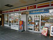 デイリーヤマザキ箕面駅前店 515m