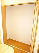 キッチン横の収納★