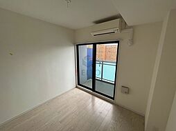 Osaka Metro御堂筋線 西中島南方駅 徒歩10分の賃貸マンション 11階1Kのリビング/ダイニング