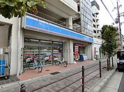 ローソン東三国店 476m