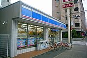 ローソン淀川通塚本店 402m