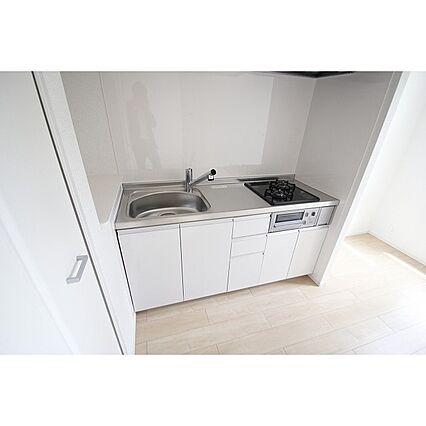 セレッソ花畑II_内装_1