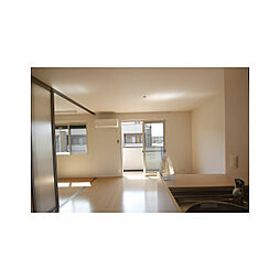 フェリーチェ　A 2階1LDKのリビング/ダイニング