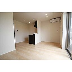 ミュール 2階1LDKのリビング/ダイニング