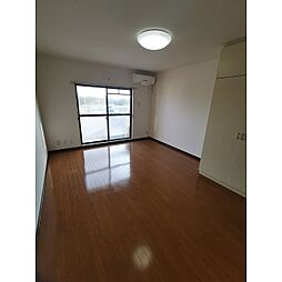 朝日レジデンス稲荷前 501 5階1Kのリビング/ダイニング