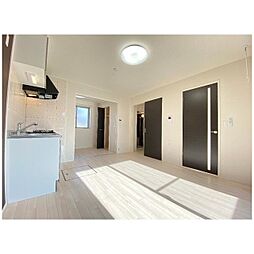 雫VII 102 1階1LDKのリビング/ダイニング