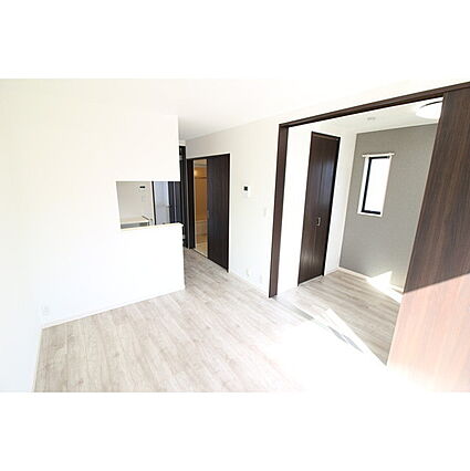 クレーブラット_内装_0