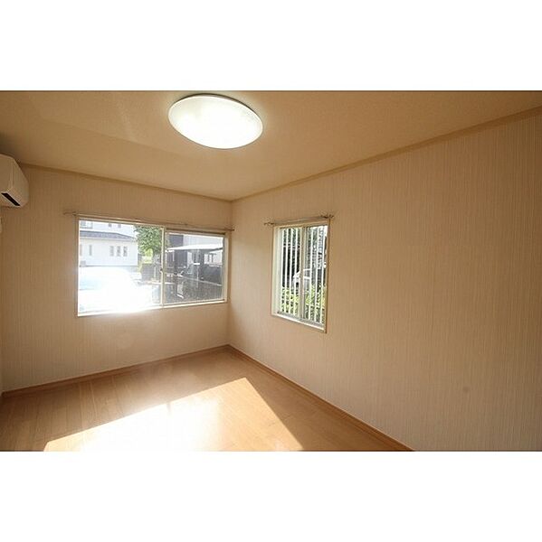 apartment 茨城県龍ケ崎市佐貫3丁目
地図を見る