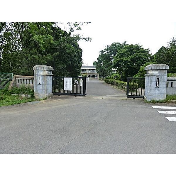 apartment 茨城県龍ケ崎市出し山町
地図を見る