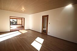 居間