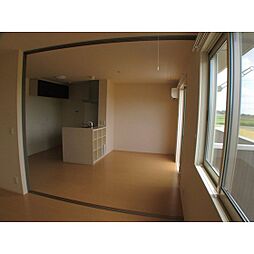 シャンテ小絹 201 2階2LDKのリビング/ダイニング