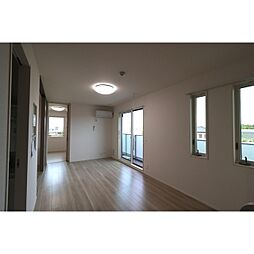 Ｅ’ｃｌａｔ 305 3階2LDKのリビング/ダイニング