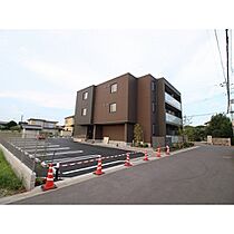 シャーメゾンアリビオ 201 ｜ 茨城県守谷市本町（賃貸マンション2LDK・2階・66.19㎡） その1