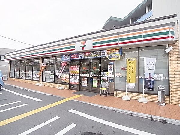 奈良県大和高田市片塩町(賃貸マンション2LDK・1階・72.03㎡)の写真 その3