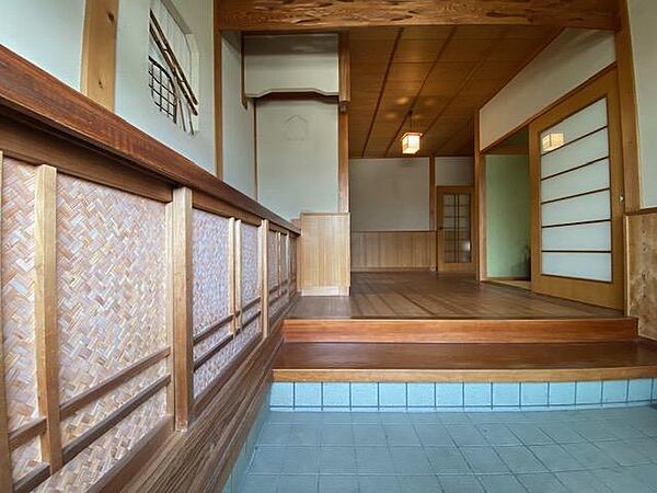 玄関