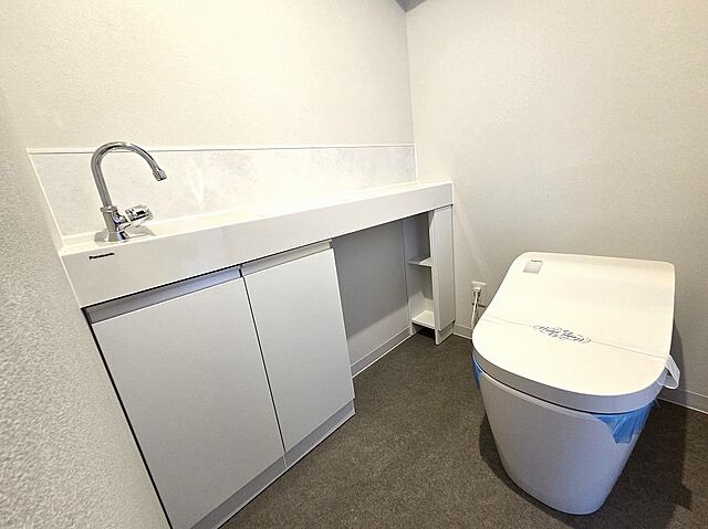 トイレ JR山陽本線 広島駅 徒歩7分