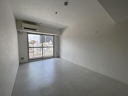 Der Strada.Y2青山 50B 5階ワンルームの室内