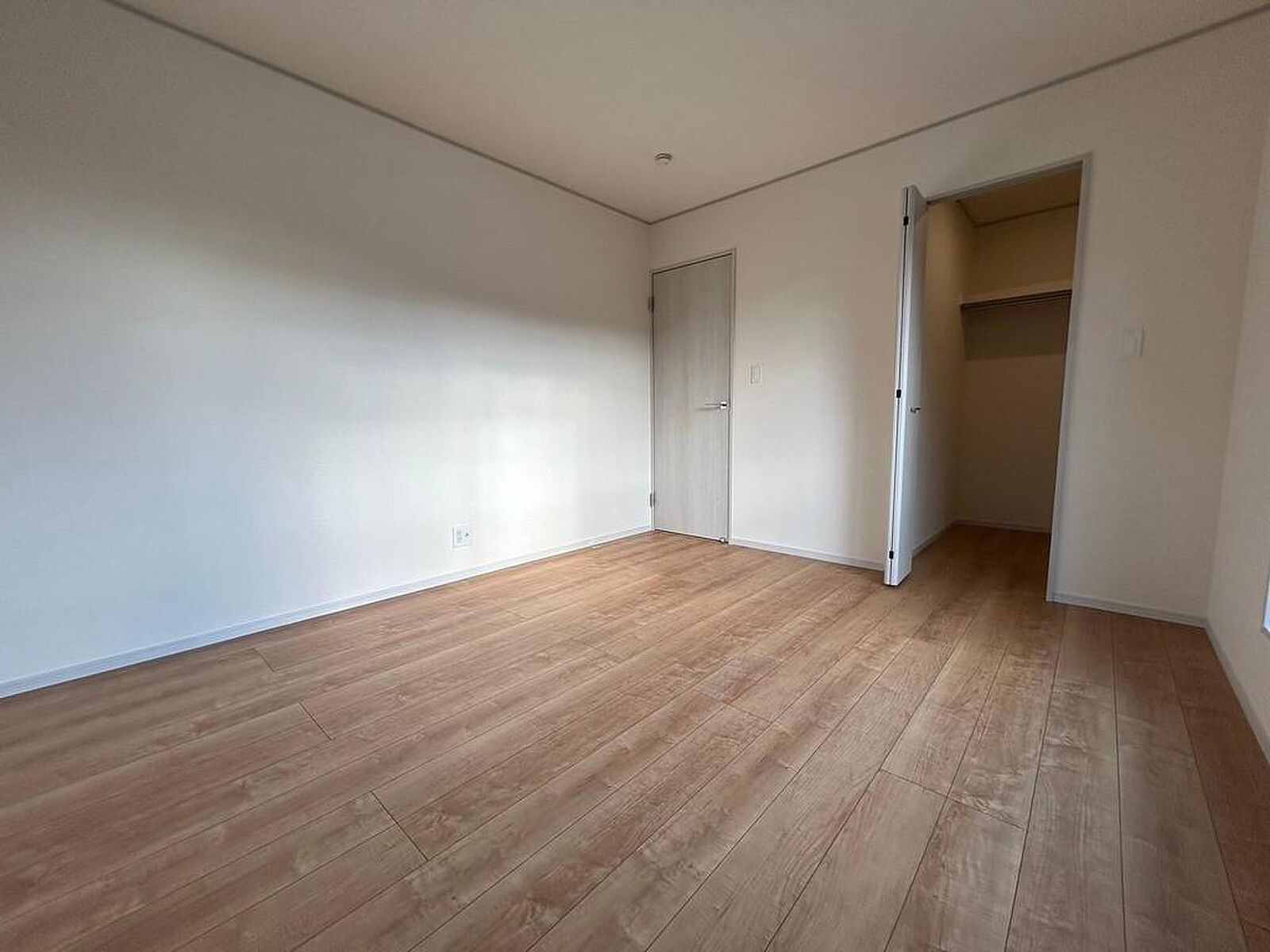 Used detached house · 4LDK in Fukuyama, Hiroshima &mdash; photo 4
