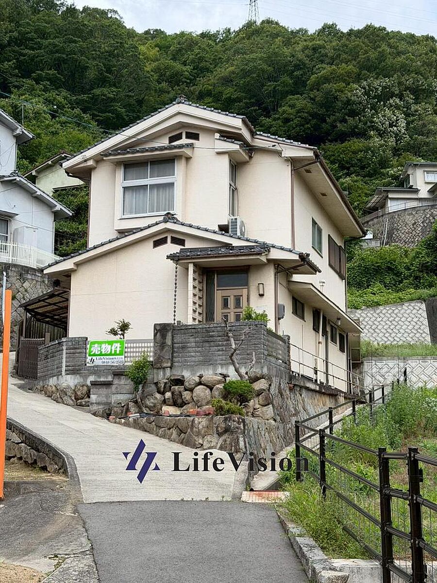 Onomichi, Hiroshima property